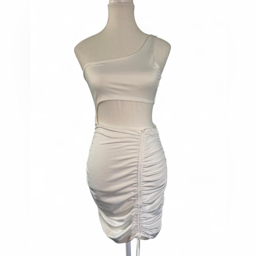 One-Shoulder White‎ Dress Size Medium